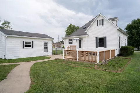 Other - 320 Wisdom St, Moberly, MO 65270 photo 2 of 10