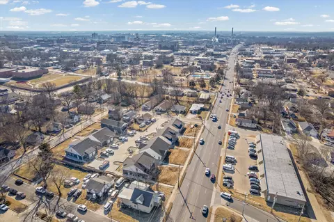 607 N 4th St #102, Columbia, MO 65201