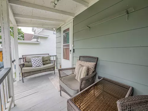 Exterior - 420 E Logan St, Moberly, MO 65270 photo 3 of 11