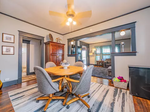 Dining - 420 E Logan St, Moberly, MO 65270 photo 2 of 2