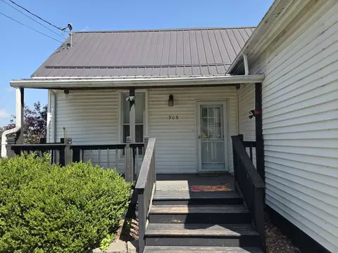 Exterior - 505 E Main St, Perry, MO 63462 photo 2 of 7