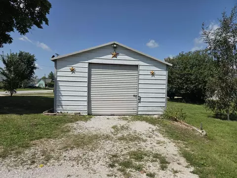 Other - 505 E Main St, Perry, MO 63462 photo 2 of 5