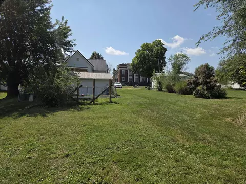 Exterior - 505 E Main St, Perry, MO 63462 photo 6 of 7