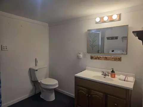 Bath - 505 E Main St, Perry, MO 63462 photo 1 of 2
