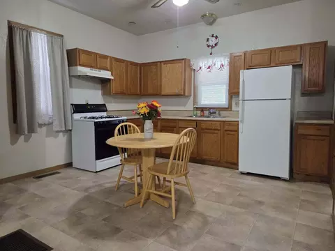 Kitchen - 505 E Main St, Perry, MO 63462 photo 1 of 1