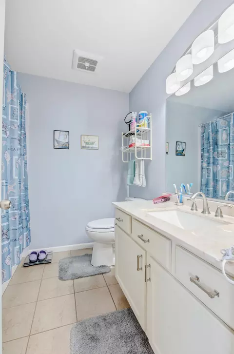 Bath - 5108 Opal Dr, Columbia, MO 65202 photo 1 of 2
