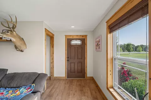 Entry Way - 3770 Ee G Rd, Sturgeon, MO 65284 photo 1 of 3