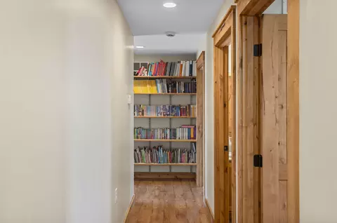 Entry Way - 3770 Ee G Rd, Sturgeon, MO 65284 photo 3 of 3