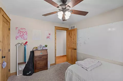 Bedroom - 3770 Ee G Rd, Sturgeon, MO 65284 photo 4 of 6
