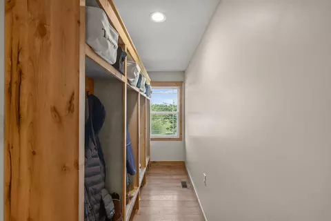 Entry Way - 3770 Ee G Rd, Sturgeon, MO 65284 photo 2 of 3