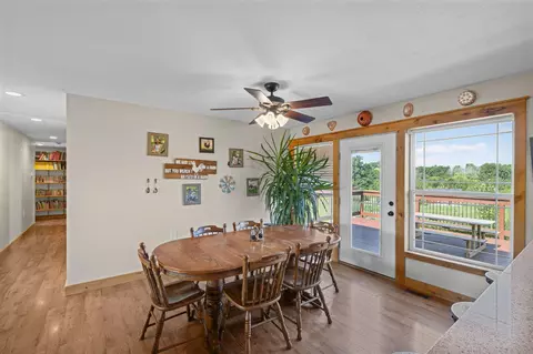 Dining - 3770 Ee G Rd, Sturgeon, MO 65284 photo 3 of 3