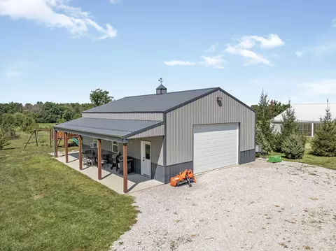 Exterior - 3770 Ee G Rd, Sturgeon, MO 65284 photo 14 of 17