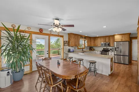 Dining - 3770 Ee G Rd, Sturgeon, MO 65284 photo 1 of 3