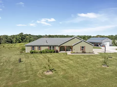 Exterior - 3770 Ee G Rd, Sturgeon, MO 65284 photo 9 of 17