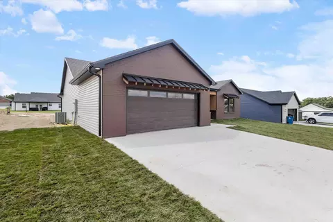 Exterior - 2153 Moonflower Dr, Holts Summit, MO 65043 photo 2 of 3