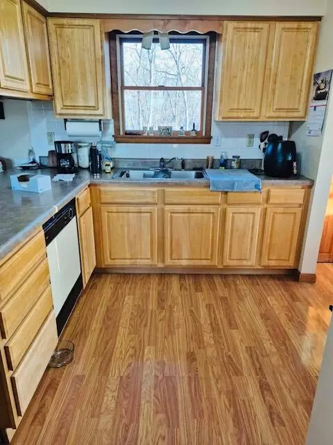 Kitchen - 8248 State Highway Cc, Steedman, MO 65077 photo 3 of 6