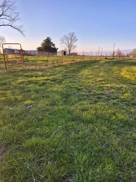 Exterior - 8248 State Highway Cc, Steedman, MO 65077 photo 13 of 14