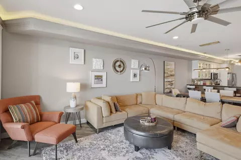 Living - 100 Trinity Pointe Dr #2L, Camdenton, MO 65020 photo 2 of 3