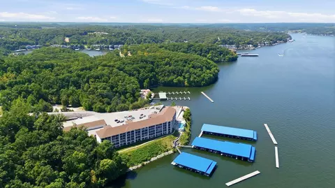 View/Area - 100 Trinity Pointe Dr #2L, Camdenton, MO 65020 photo 3 of 3