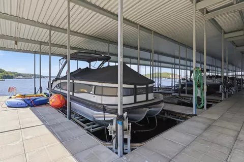 Exterior - 100 Trinity Pointe Dr #2L, Camdenton, MO 65020 photo 6 of 7