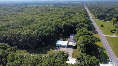 View/Area - 3900 E Graybill Rd, Sturgeon, MO 65284 photo 5 of 5