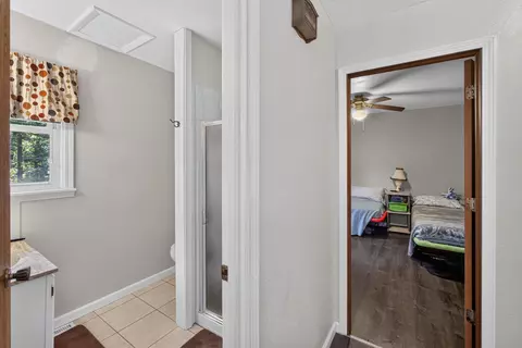 Entry Way - 3900 E Graybill Rd, Sturgeon, MO 65284 photo 1 of 2