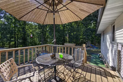 Exterior - 3900 E Graybill Rd, Sturgeon, MO 65284 photo 3 of 11