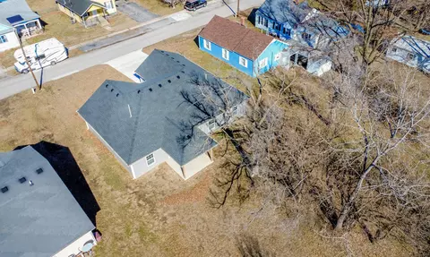 View/Area - 524 W Maple St, Mexico, MO 65265 photo 8 of 8