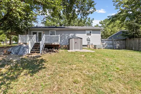 Exterior - 528 E Winter St, Columbia, MO 65202 photo 11 of 11