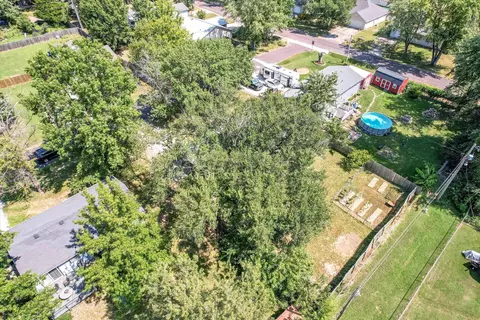 View/Area - 528 E Winter St, Columbia, MO 65202 photo 2 of 3