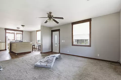Living - 103 E Stone St, Sturgeon, MO 65284 photo 1 of 2