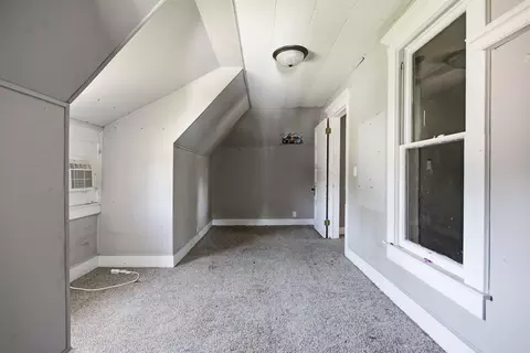 Bedroom - 103 E Stone St, Sturgeon, MO 65284 photo 6 of 6
