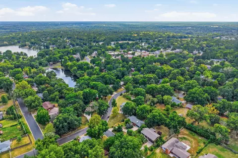 View/Area - 2606 Summit Rd, Columbia, MO 65203 photo 7 of 9