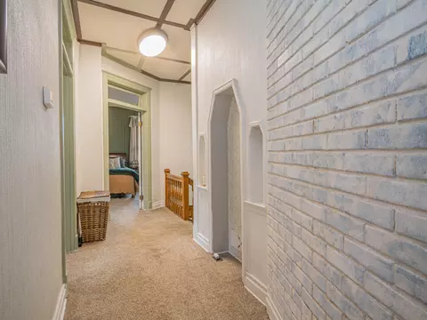 Entry Way - 320 S 4th St, Moberly, MO 65270 photo 8 of 9