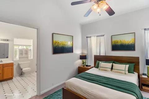 Bedroom - 301 W 5th St, Fulton, MO 65251 photo 7 of 8