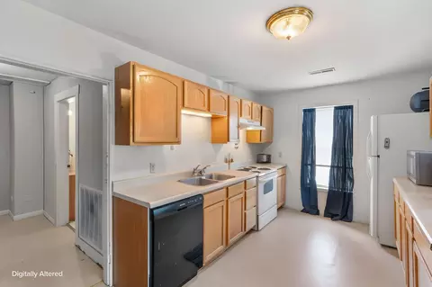 Kitchen - 301 W 5th St, Fulton, MO 65251 photo 6 of 7