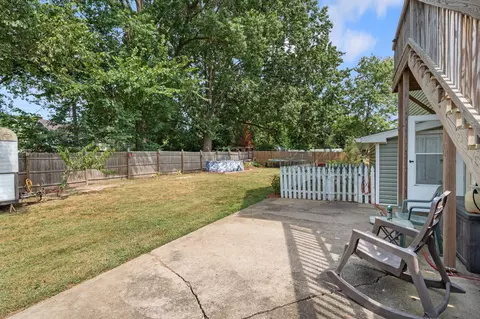 Exterior - 301 W 5th St, Fulton, MO 65251 photo 5 of 10
