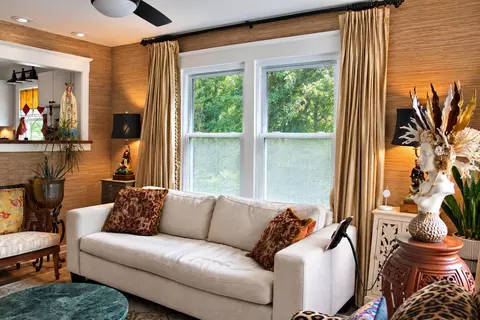 Living - 601 Elm St, Fulton, MO 65251 photo 2 of 2