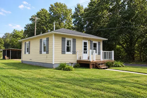 Exterior - 601 Elm St, Fulton, MO 65251 photo 1 of 3