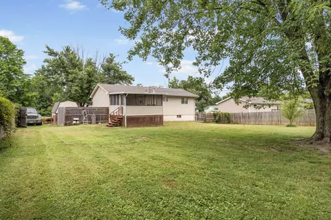 Exterior - 4270 E Hillcrest Dr, Columbia, MO 65202 photo 10 of 12