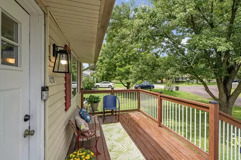 Exterior - 4270 E Hillcrest Dr, Columbia, MO 65202 photo 5 of 12