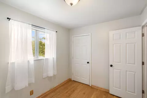 Bedroom - 4270 E Hillcrest Dr, Columbia, MO 65202 photo 3 of 8