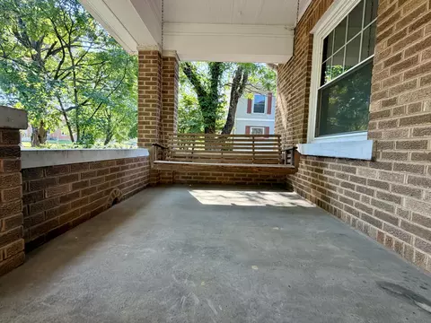 Exterior - 503 4th St, Boonville, MO 65233 photo 2 of 4