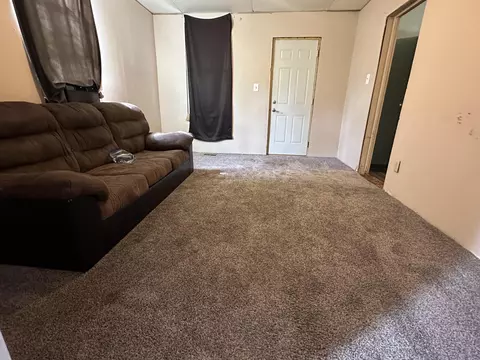 Living - 1108 Union St, Glasgow, MO 65254 photo 1 of 2