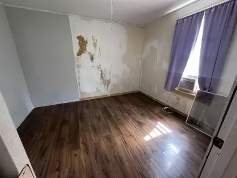 Bedroom - 1108 Union St, Glasgow, MO 65254 photo 3 of 3