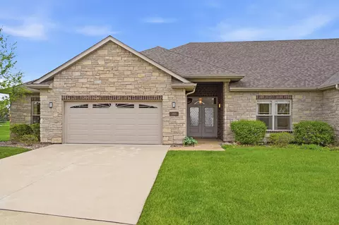 3920 Tolarian Dr, Columbia, MO 65203