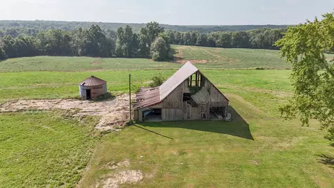 Other - 36746 State Highway Y, Excello, MO 65247 photo 9 of 10