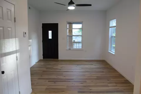 Living - 517 E Park St, Mexico, MO 65265 photo 1 of 2