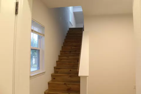 Entry Way - 517 E Park St, Mexico, MO 65265 photo 2 of 4