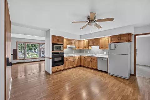 Kitchen - 215 W 6th St, Fulton, MO 65251 photo 2 of 3